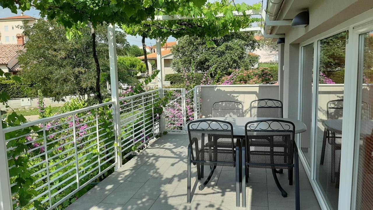 Haus Mirela Apartment Liznjan Exterior photo